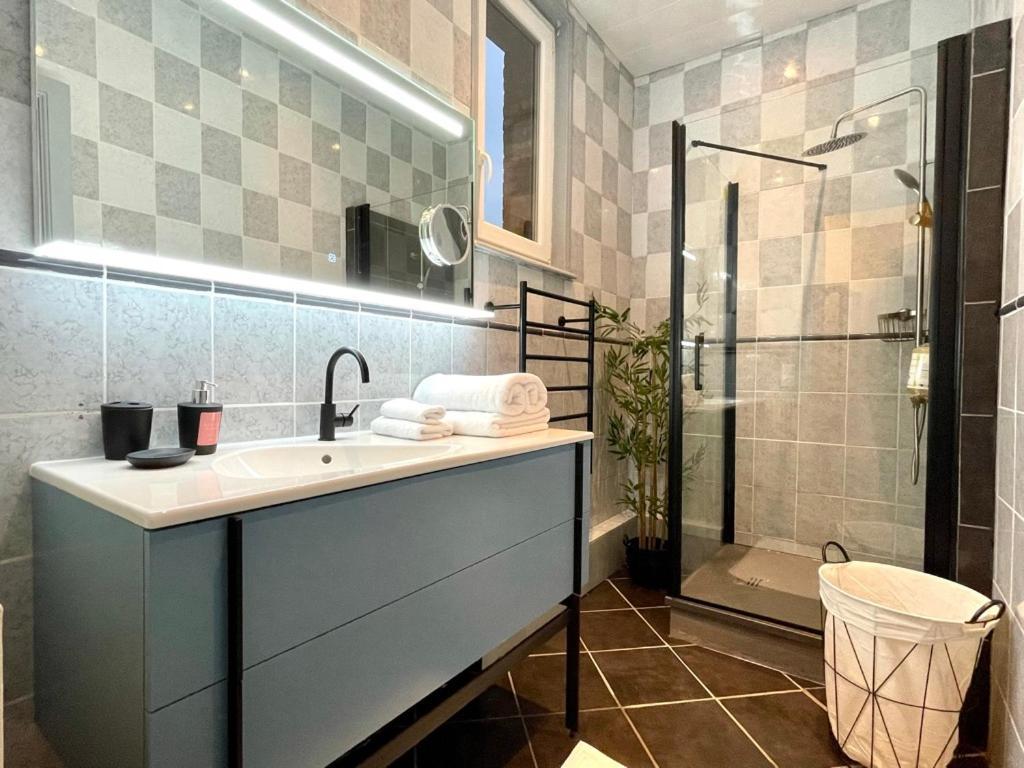 Suites Mana - La Perle Des Isles , Superbe Maison Art Deco Avec Balneotherapie Rethel Exterior foto
